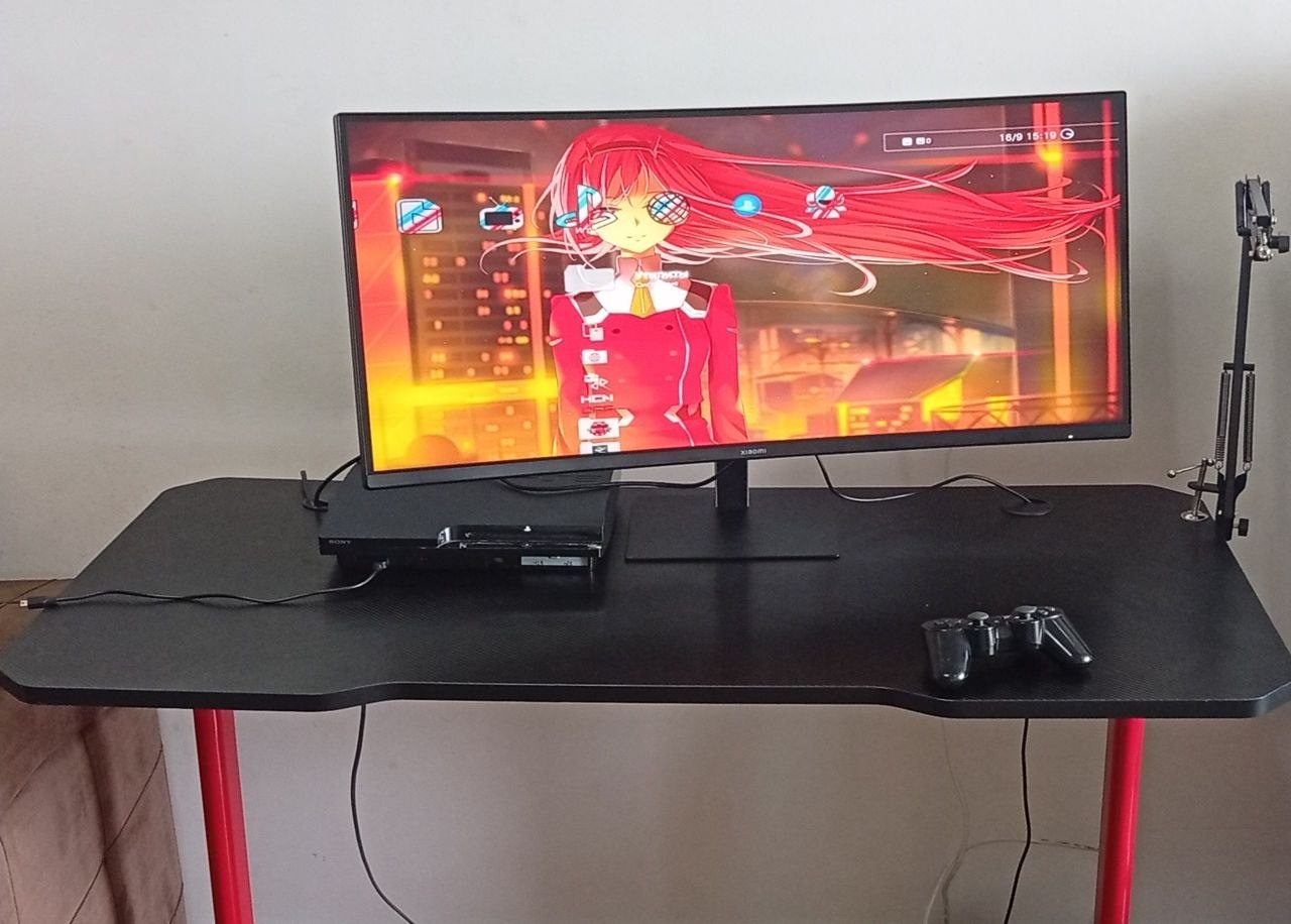 Razer Iskur V2 1150 Xiaomi Curved Gaming Monitor G34WQ 900 лари торг есть Стол карбон игро